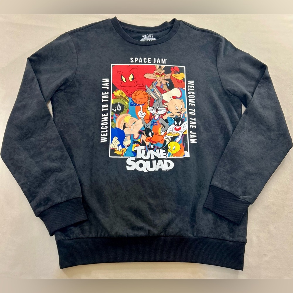 Space Jam Black Sweatshirt Women’s Size Small Black Bugs Bunny Tweety Bird